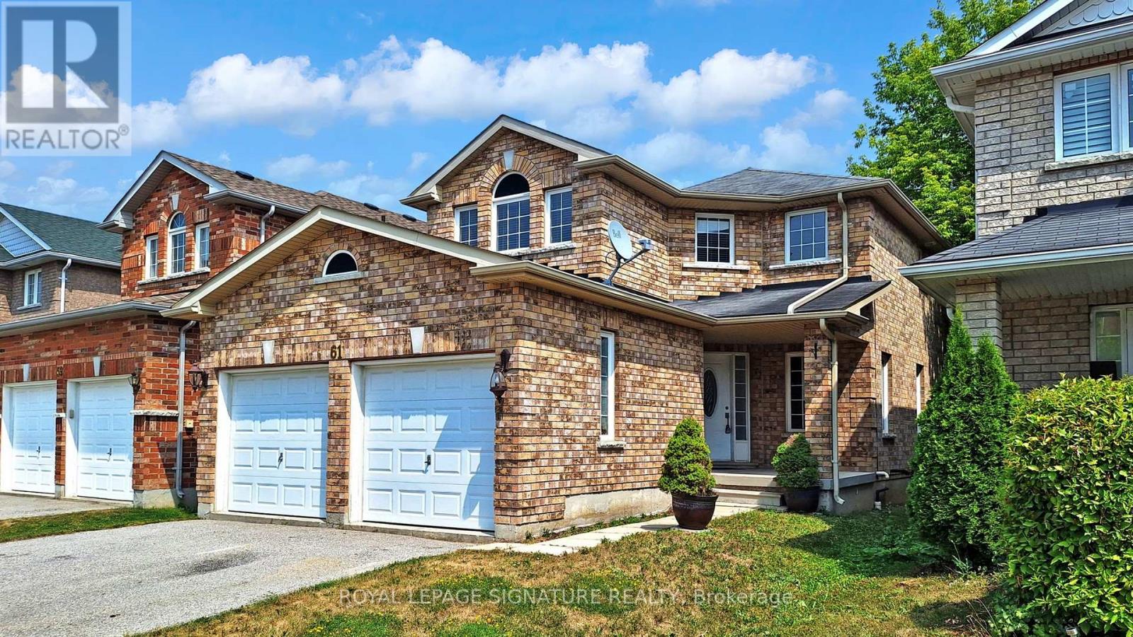 61 Buchanan Dr, New Tecumseth Alliston, ON L6R 0A1