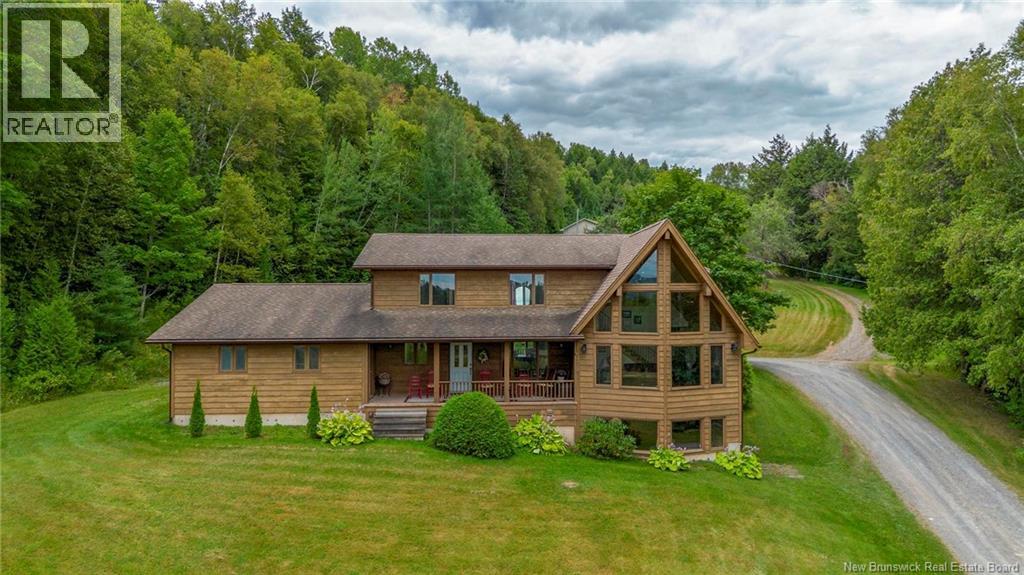 4010 Route 102, Lower Kingsclear, NB E3E 1H2