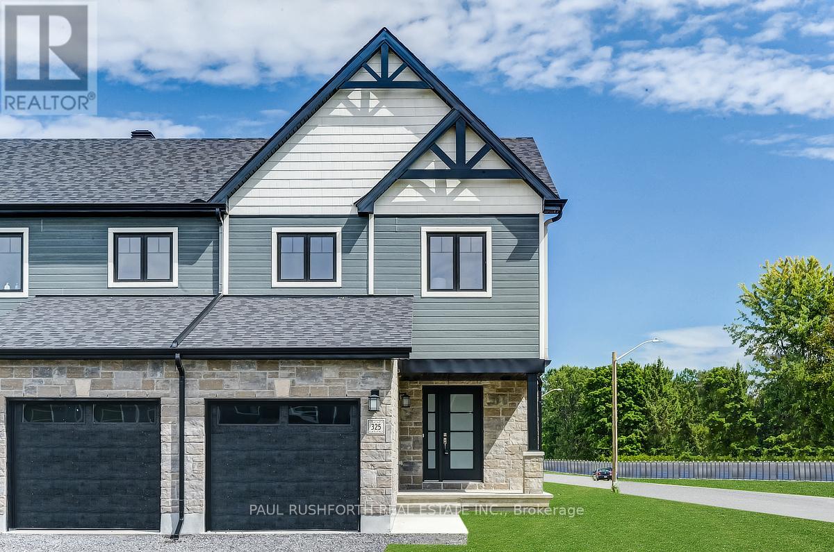 217 Peacock Dr, Russell, ON K4R 0A1