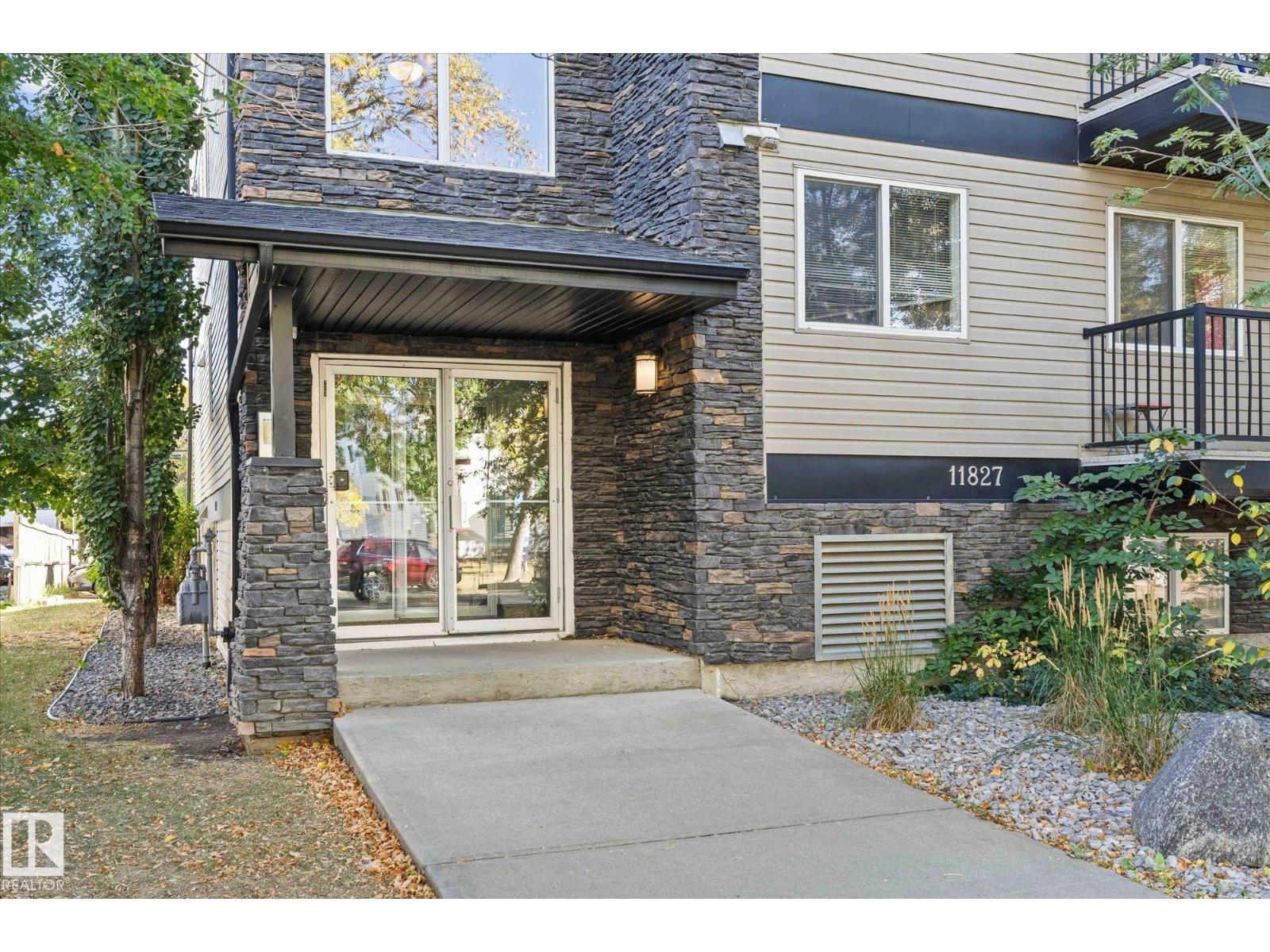 11827 105 Street #104, Edmonton, AB T5G 2N1