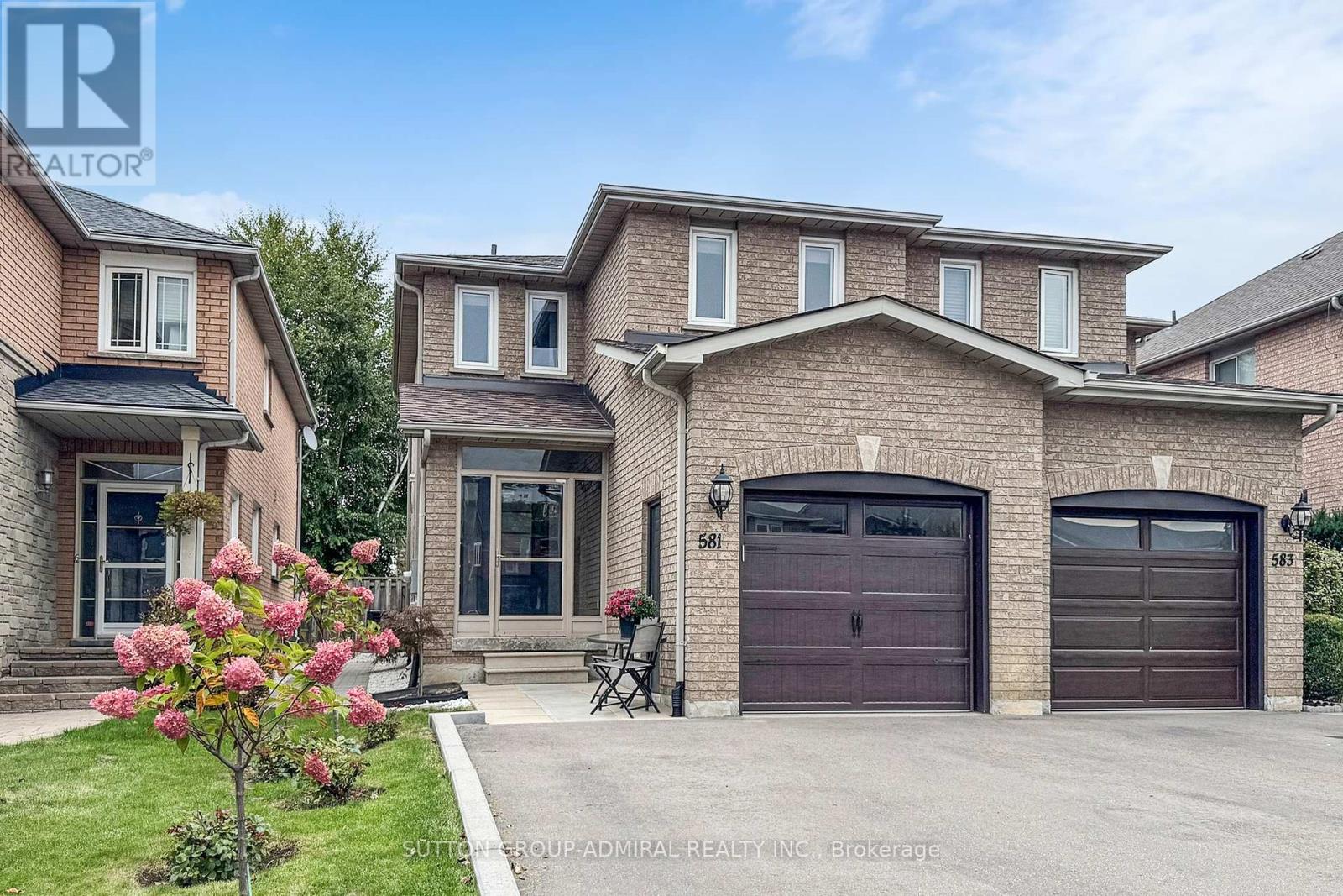 581 Skinner Ave, Newmarket, ON L3X 2A6