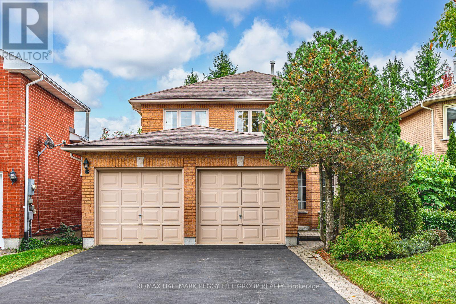 47 Finlay Rd, Barrie, ON L4N 7T7