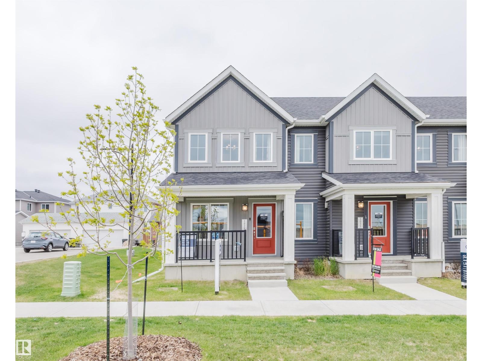 1029 Helen Lavender Ln, Sherwood Park, AB T8H 3A4