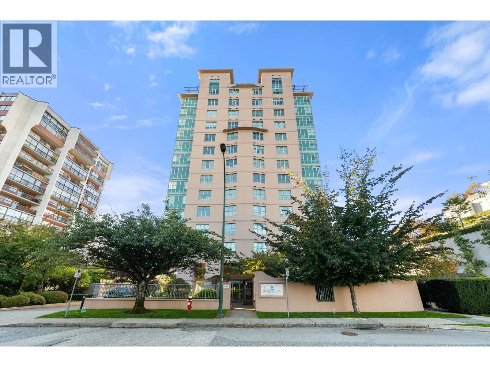 1555 Eastern Avenue Unit 804, North Vancouver, BC V7L 3G2