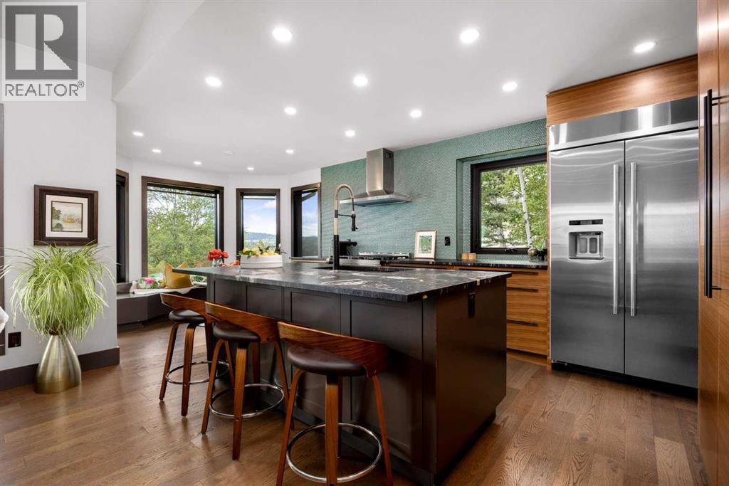38 Sunrise Way, Priddis Greens, AB T0L 1W3
