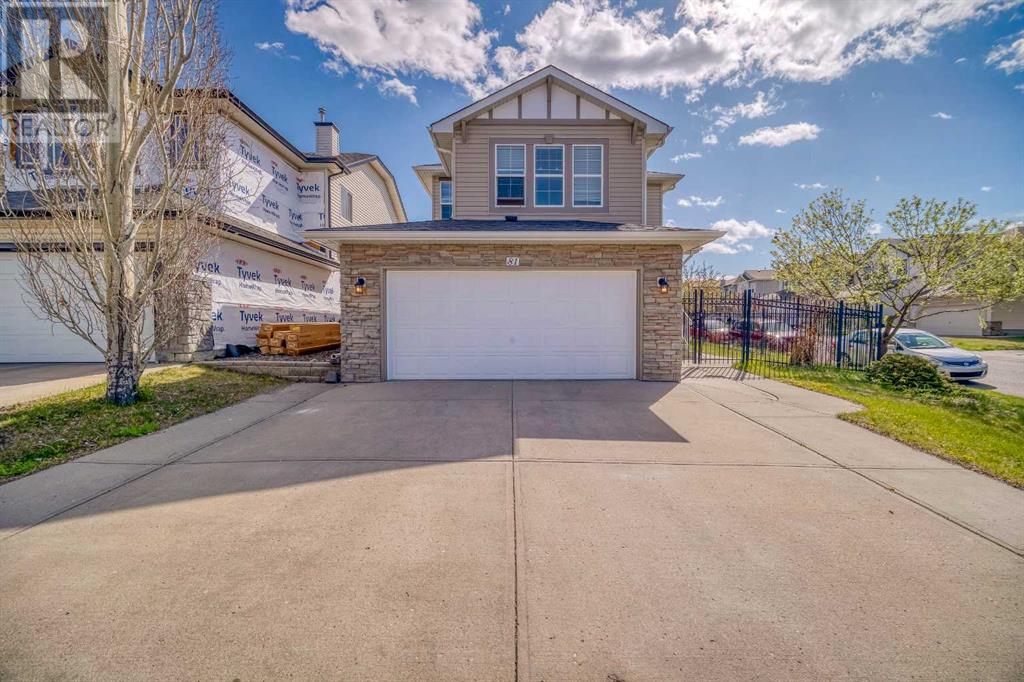 81 Evansmeade Cir NW, Calgary, AB T3P 1B8