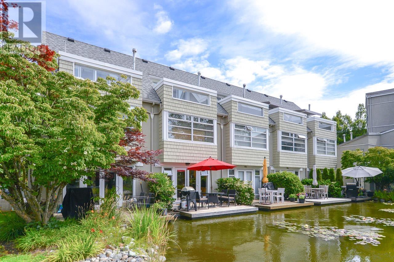 2040 East Kent Avenue South, Vancouver, BC V5P 4X2