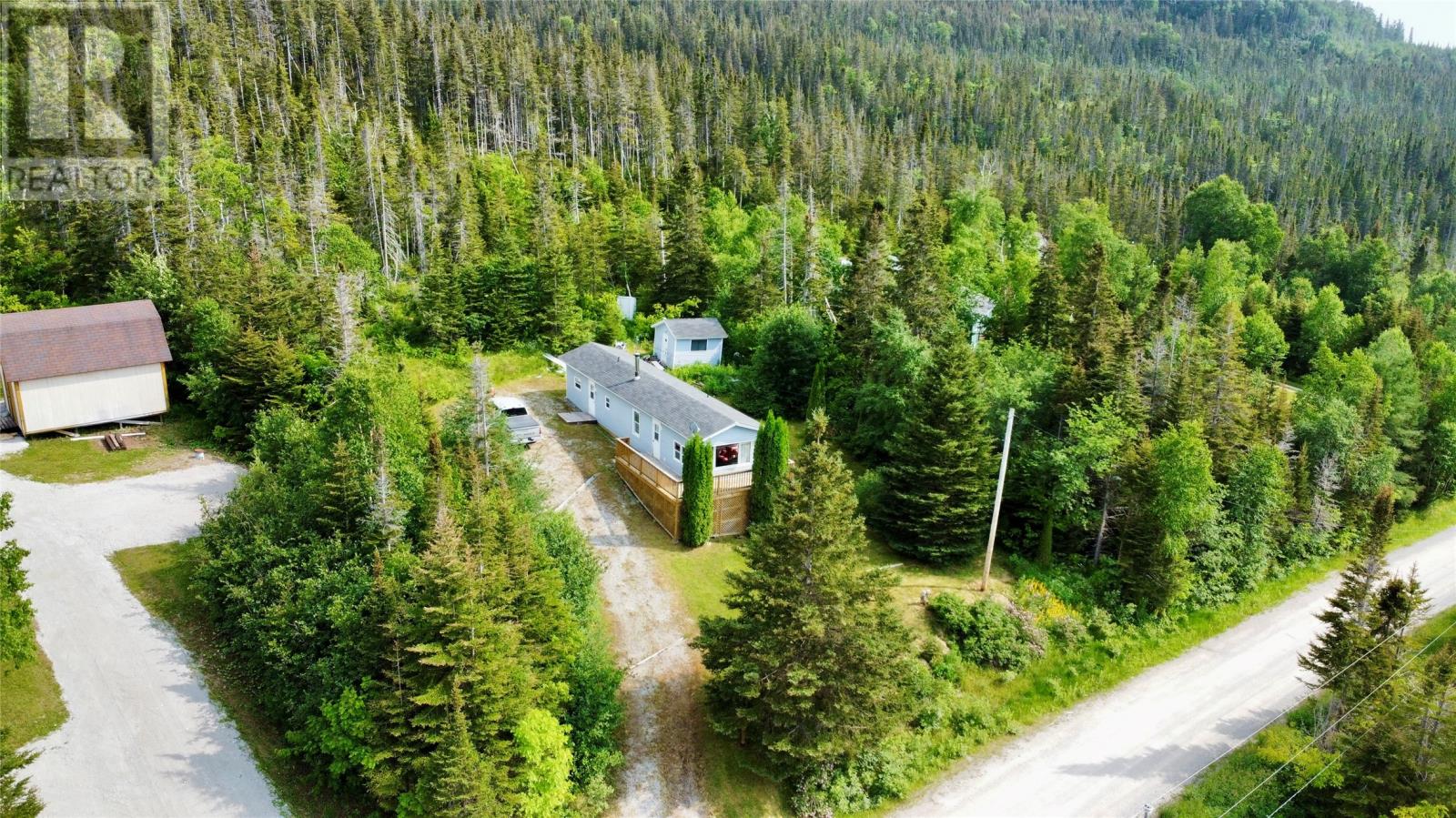 112 New Rd, Bonne Bay Pond, NL A8A 3N8