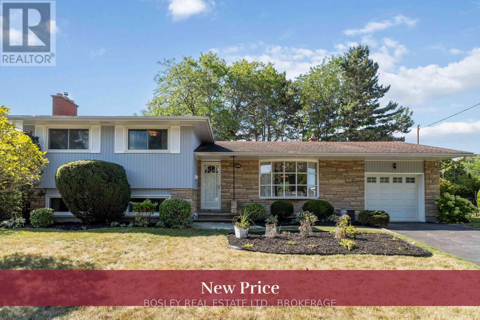 27 Meadowlark Cres, St. Catharines, ON L2N 2M6