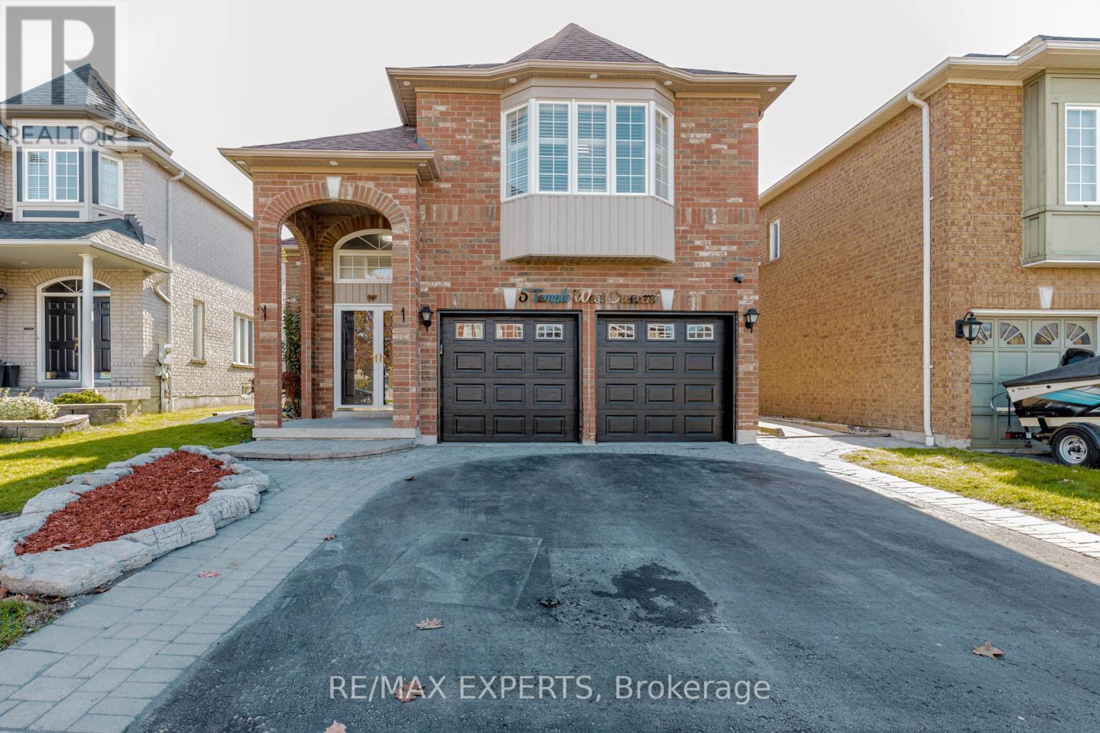 5 Temple West Cres, Ajax, ON L1T 4J5