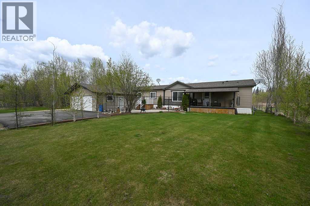 2971 Townsite Cres, Calling Lake, AB T0G 0K0