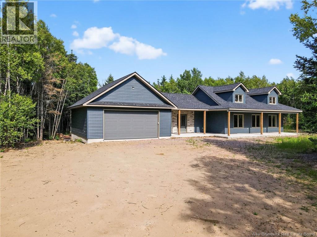 13 Beau Sapin, Grand-barachois, NB E4P 0R7
