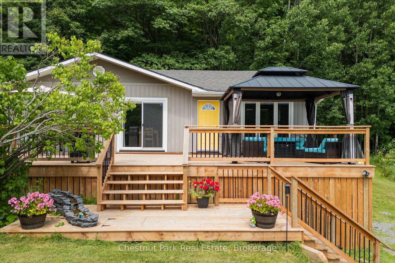 141 Highway Unit 1922 Hwy, Muskoka Lakes, ON P0B 1M0