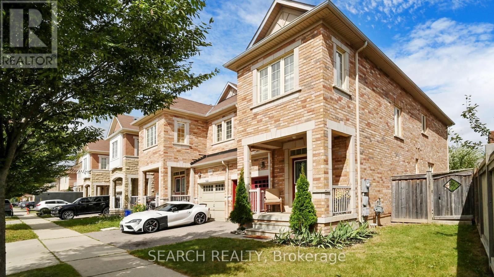 3047 Janice Dr, Oakville, ON L6M 4J9
