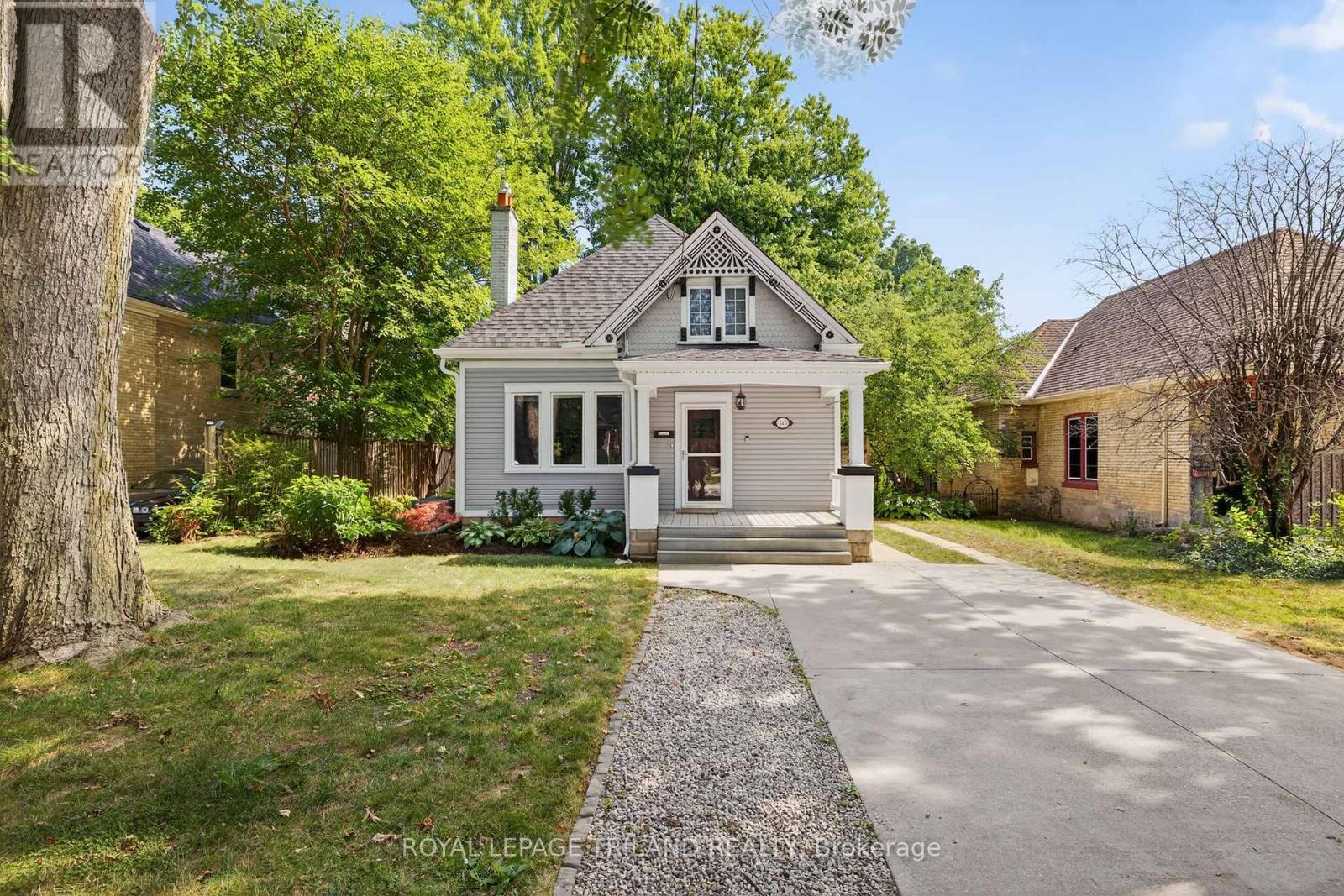 513 Grosvenor St, London, ON N5Y 3S8