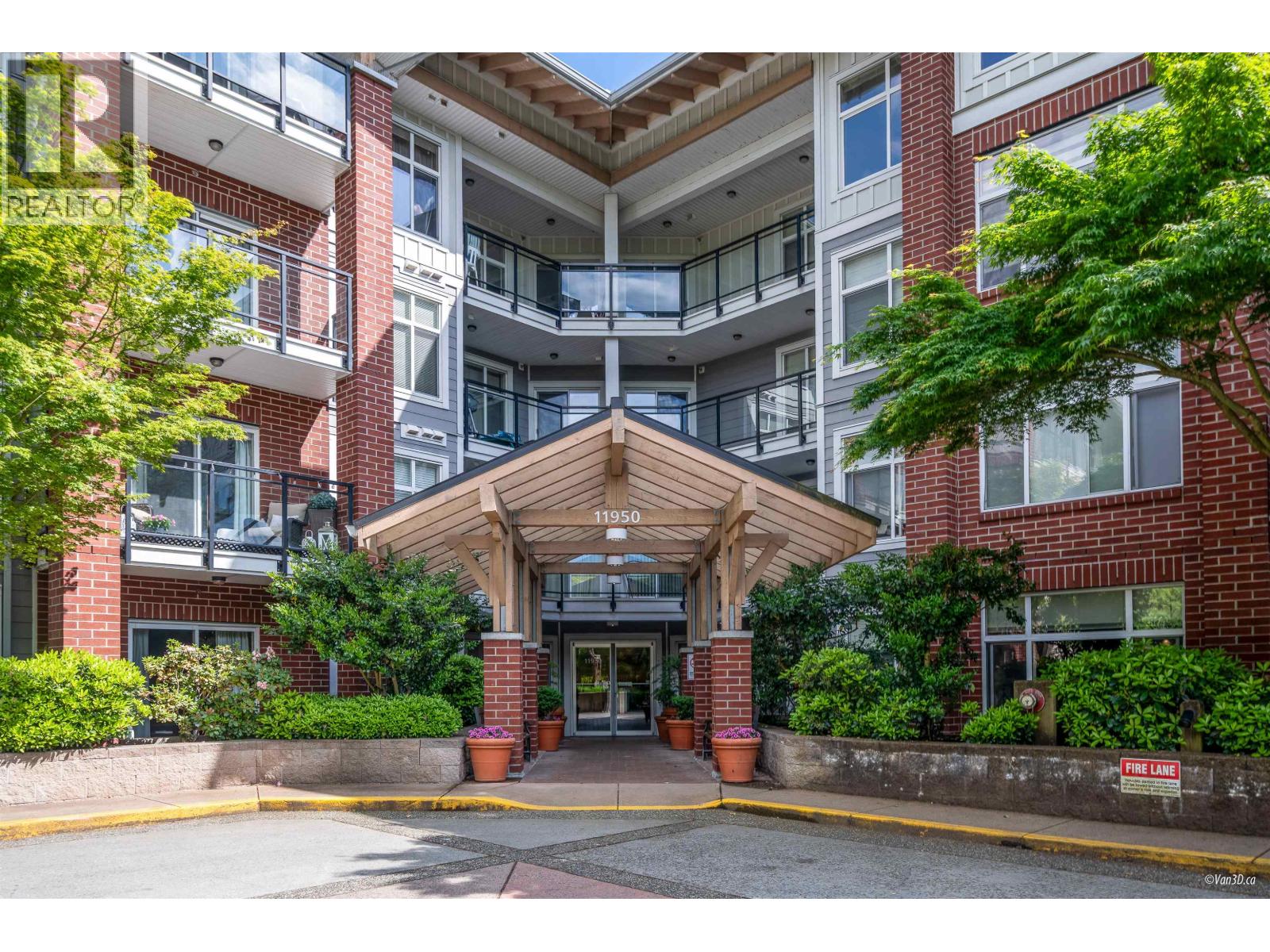 11950 Harris Road Unit 410, Pitt Meadows, BC V3Y 0B7