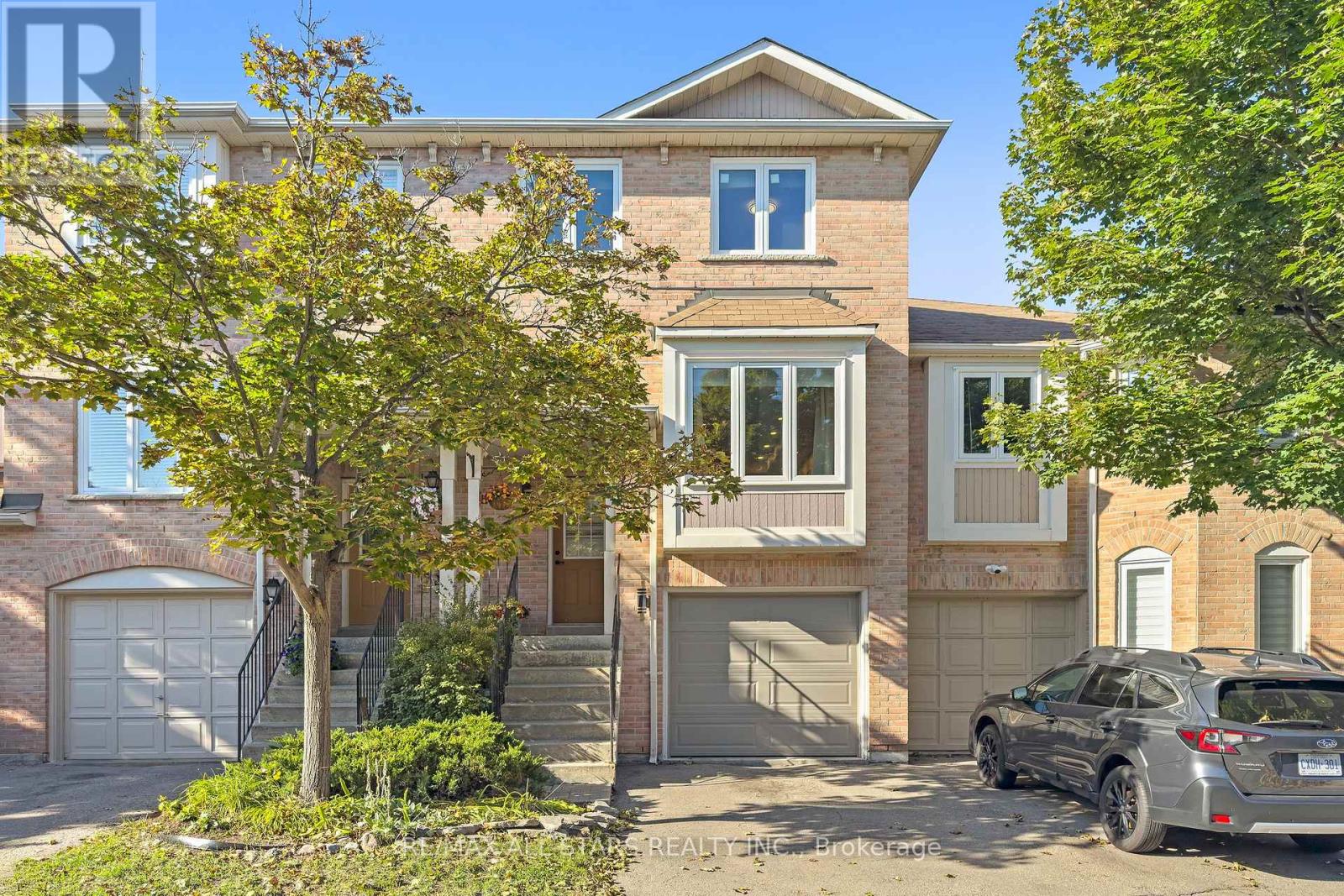 21 Rougehaven Way, Markham, ON L3P 7W5