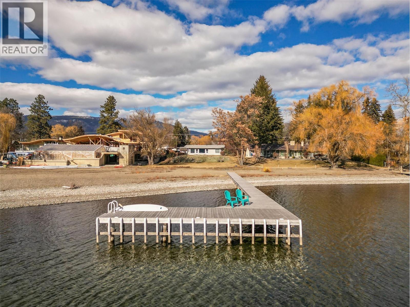 1879 Jennens Rd, West Kelowna, BC V4T 2C9