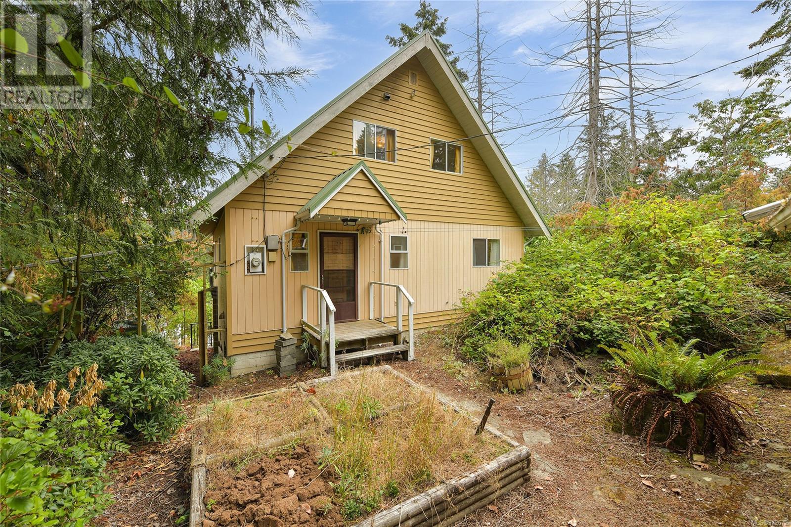223 Mariners Way, Mayne Island, BC V0N 2J2