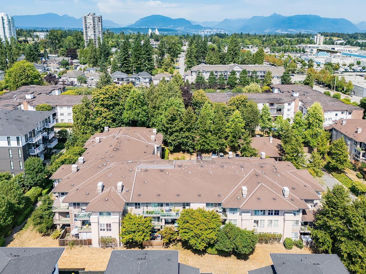 14981 101a Avenue Unit 108, Surrey, BC V3R 0T1