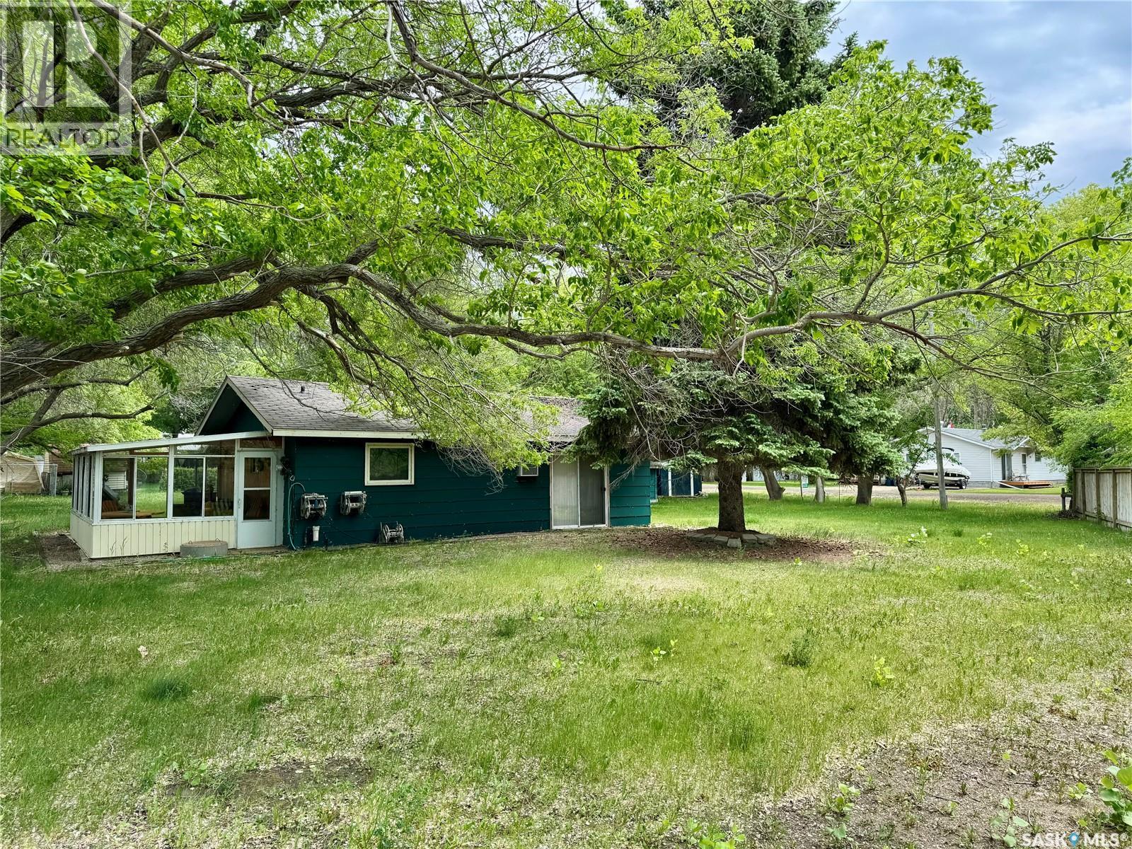 150152 150 & 152 Lakeshore Crescent Cres, Mckillop Rm No. 220, SK S0G 0L0