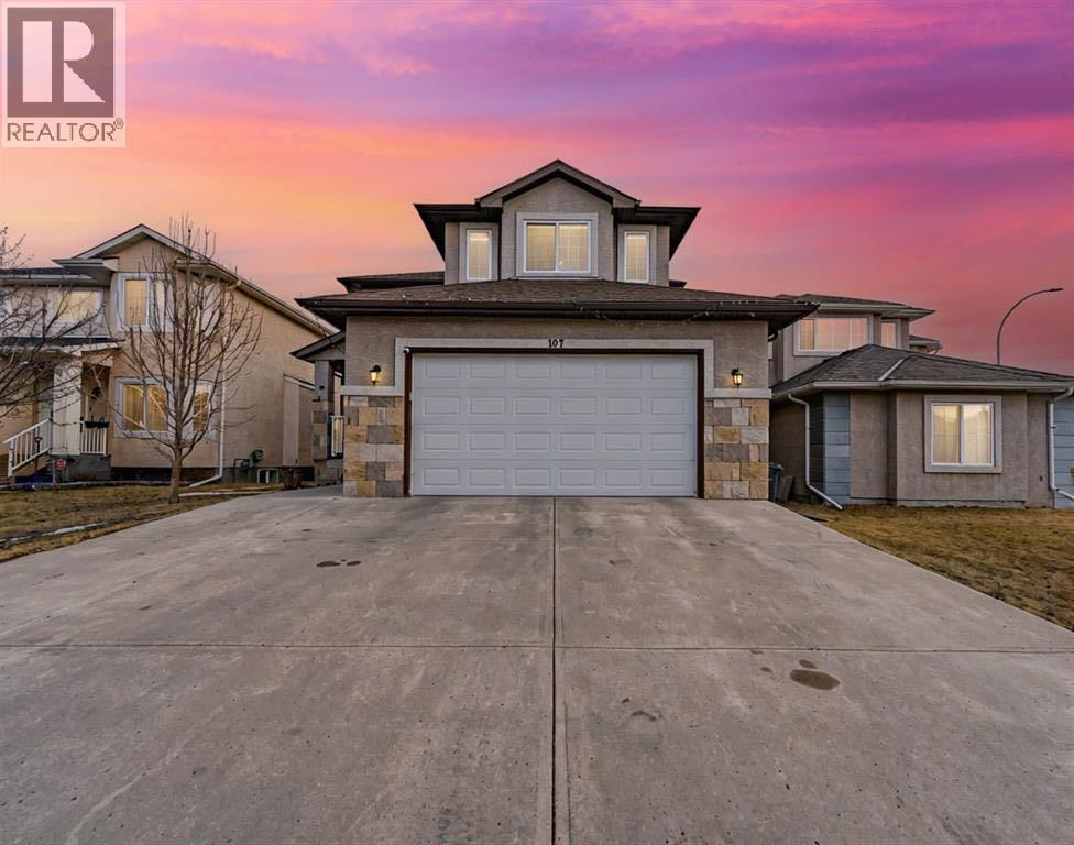 107 E Lake Vw, Chestermere, AB T1X 1W2