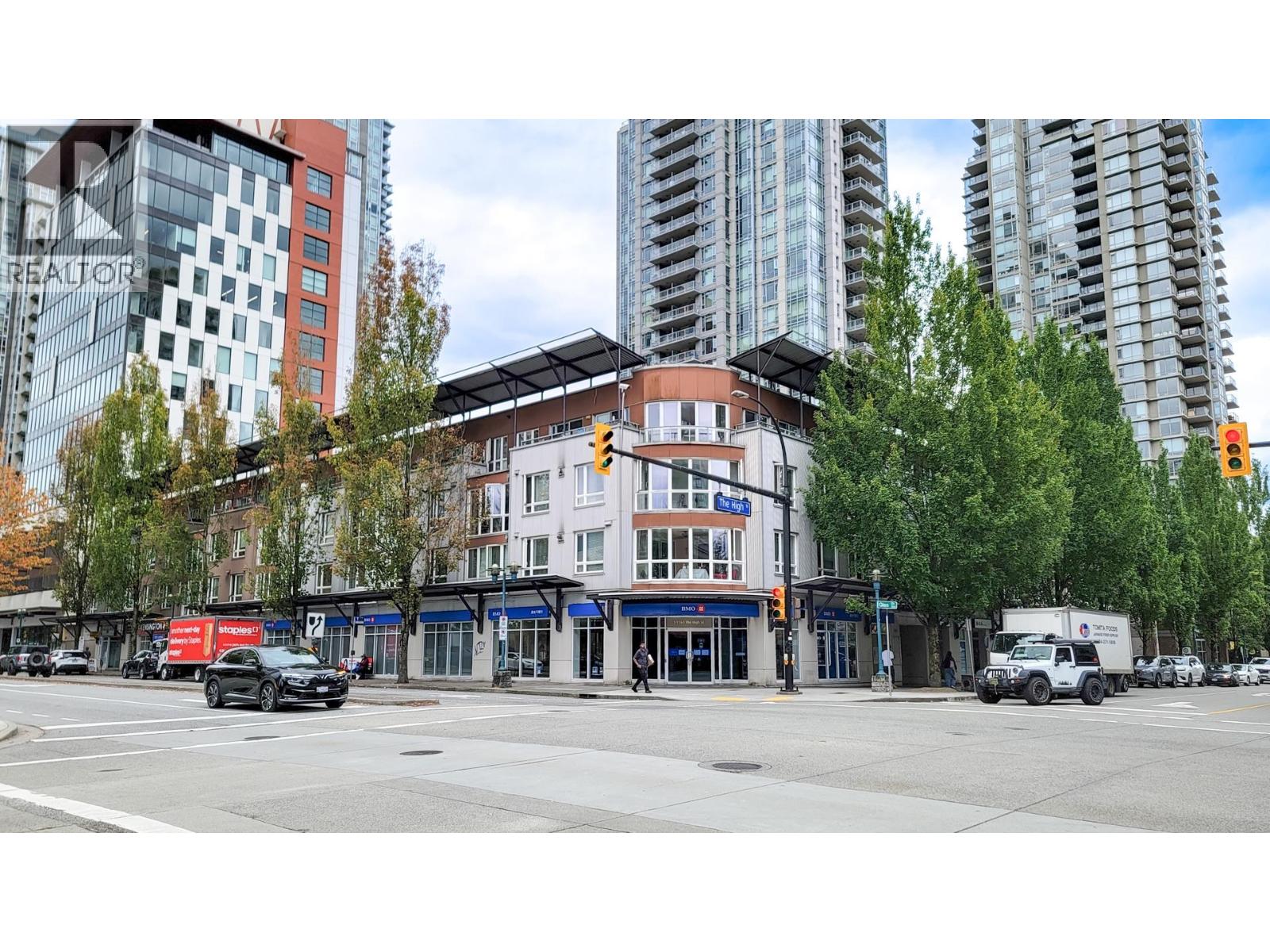 1163 The High Street Unit 212, Coquitlam, BC V3B 7W2
