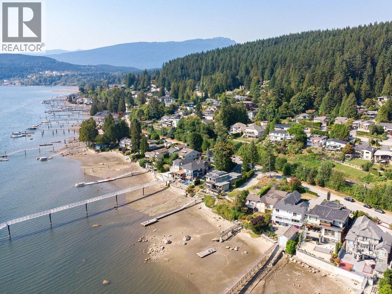 668 Alderside Rd, Port Moody, BC V3H 3A5