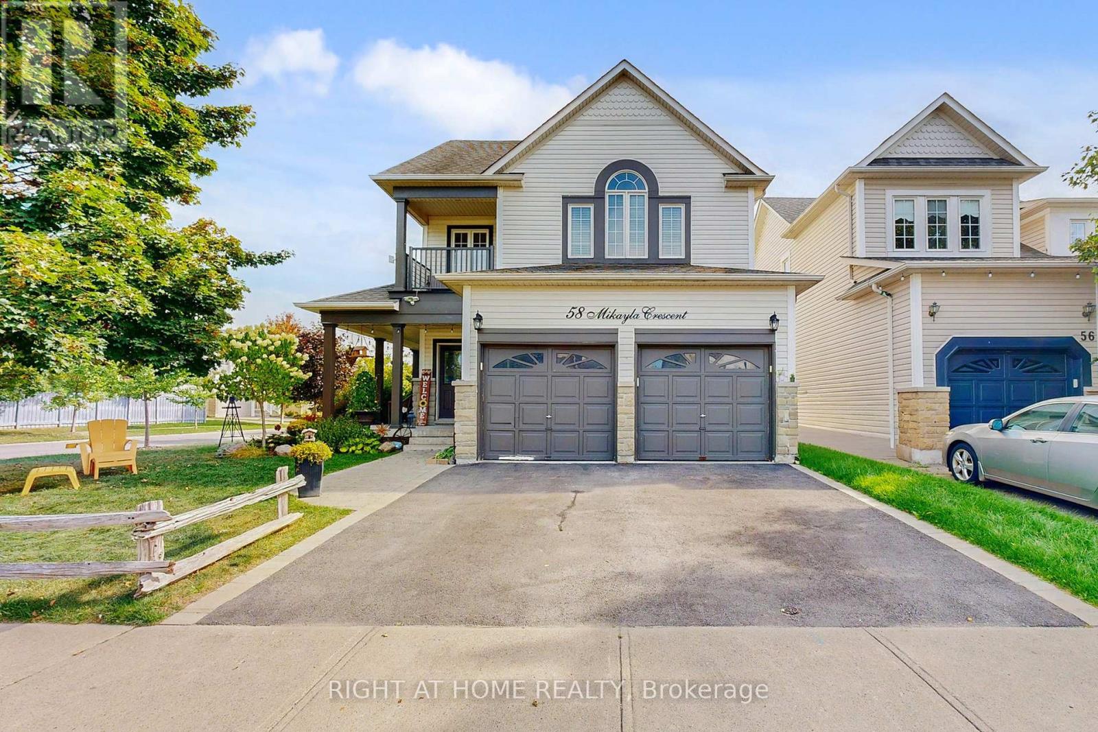 58 Mikayla Cres, Whitby, ON L1M 2H9