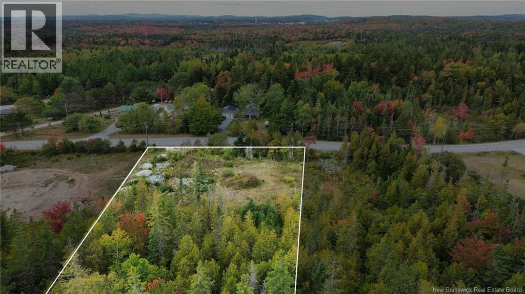 206 French Village Rd, Quispamsis, NB E2S 2V9