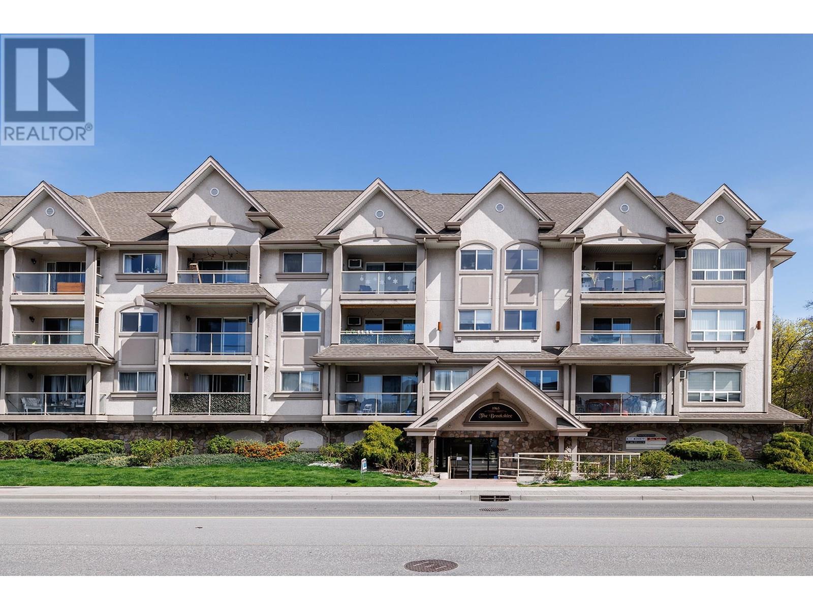1965 Pandosy Street Unit 303, Kelowna, BC V1Y 1R9