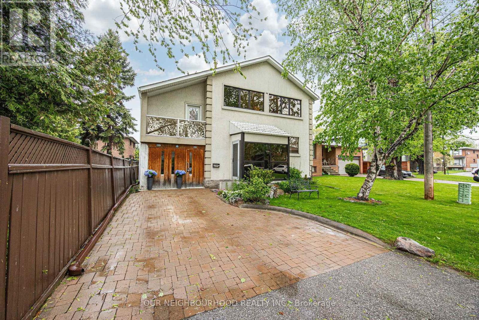 6 Enfield Ave, Toronto Alderwood, ON M8W 1T7