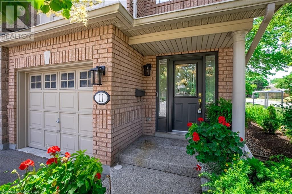 1050 Grand Boulevard Unit 11, Oakville, ON L6H 2S5