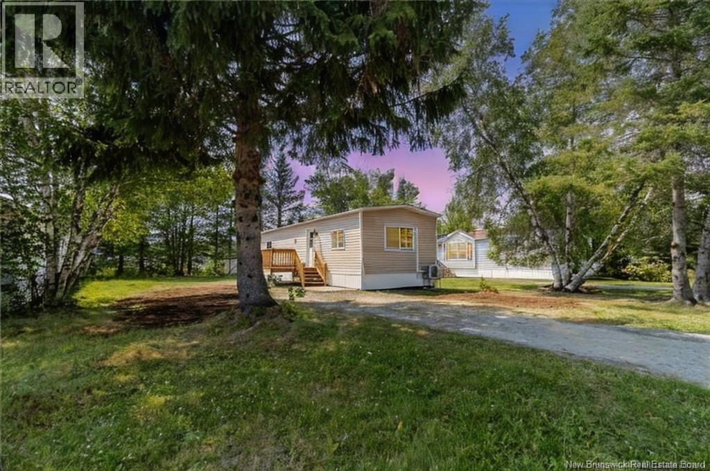 31 Ramsey St, Lincoln, NB E3B 6X1