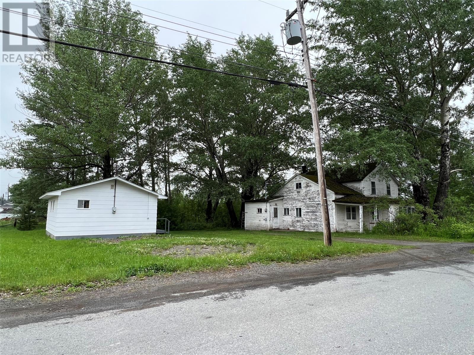 12-14 Church Rd, Badger, NL A0H 1A0