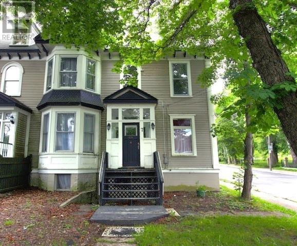 7 Topsail Rd, St. John's, NL A1E 2A6
