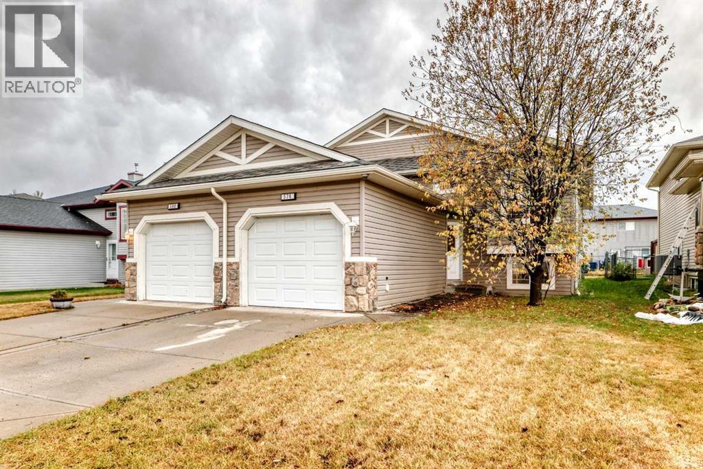 576 Stonegate Way NW, Airdrie, AB T4B 3C9