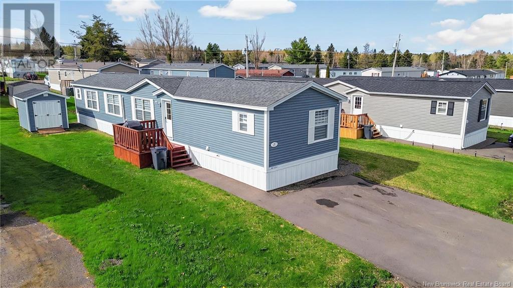 57 Blossom Ave, Riverview, NB E1B 4Y7