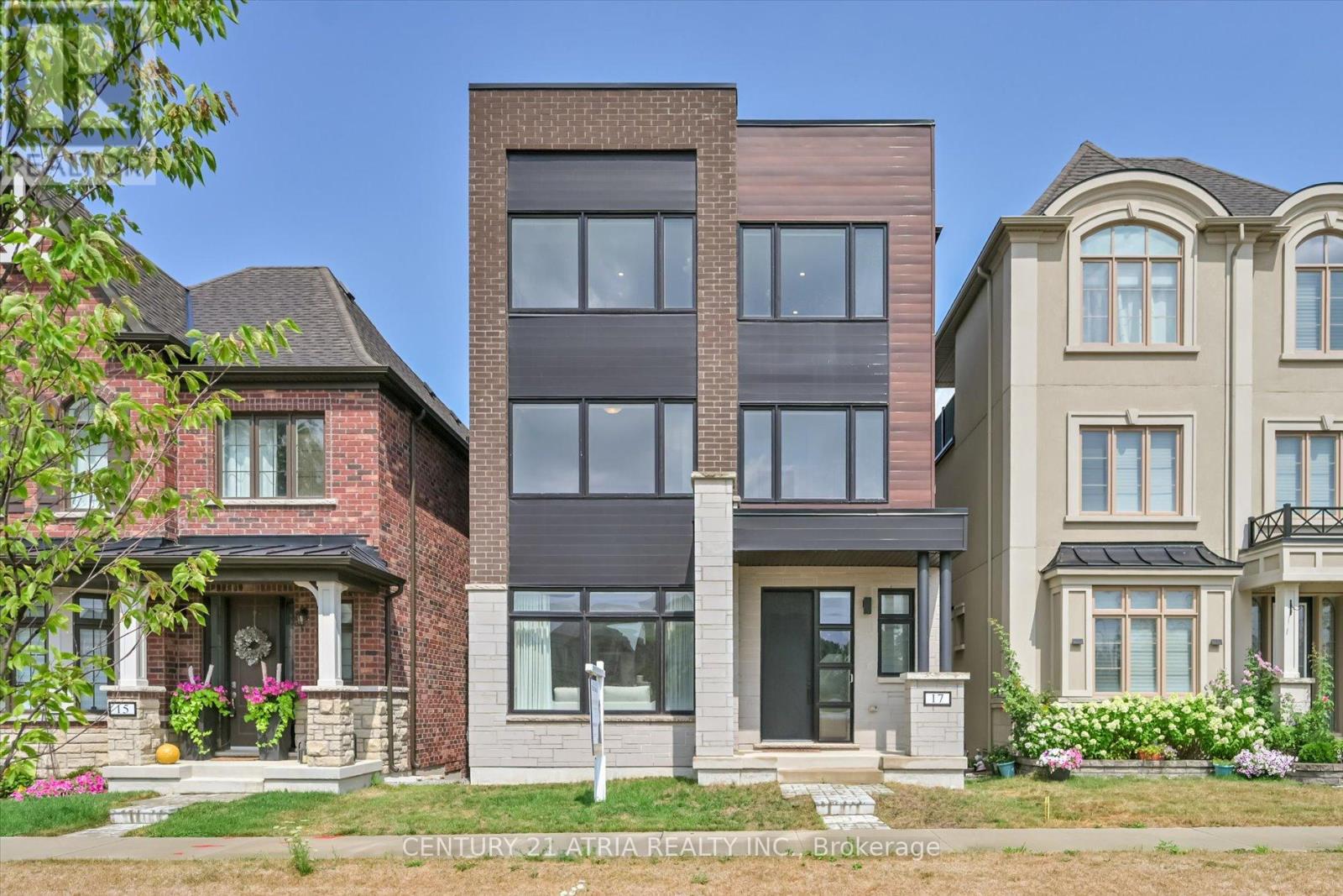 17 Kohn Ln, Markham Angus Glen, ON L6C 3J3