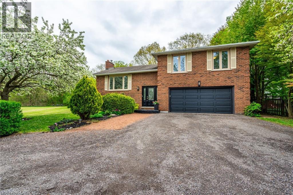 152 Concession 7 Rd E, Hamilton, ON L8B 1T3