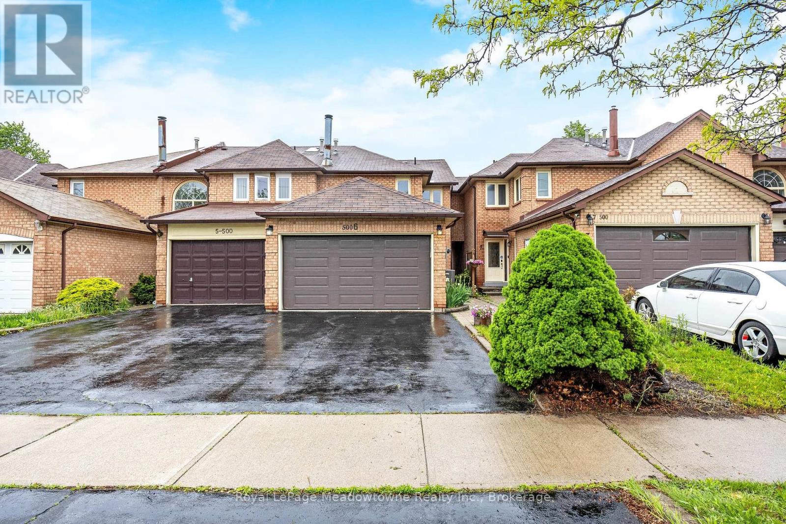 6 500 Silverthorne Cres, Mississauga, ON L5R 1W3