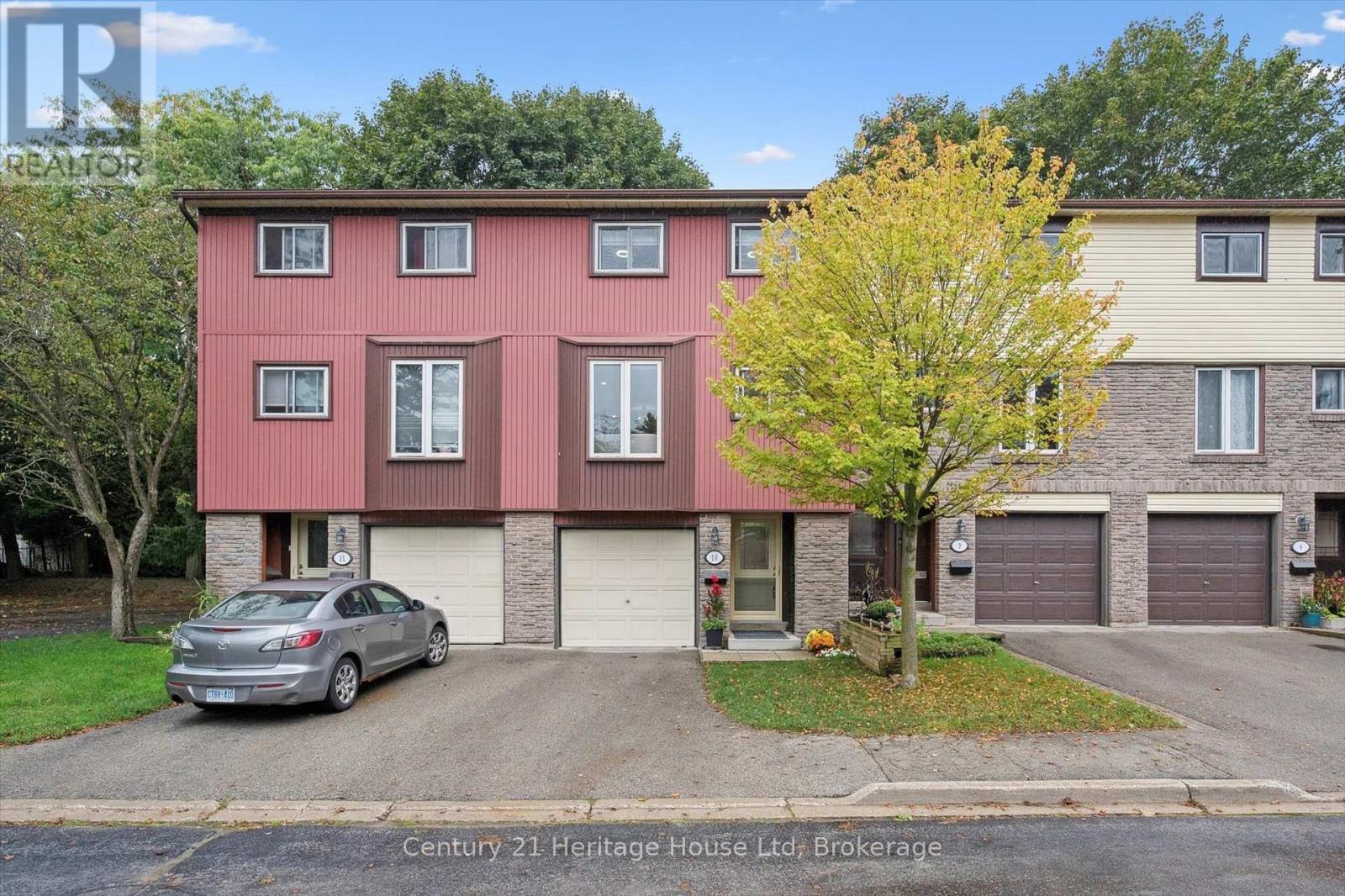 10 2 Worton Ave, Guelph, ON N1H 7C5
