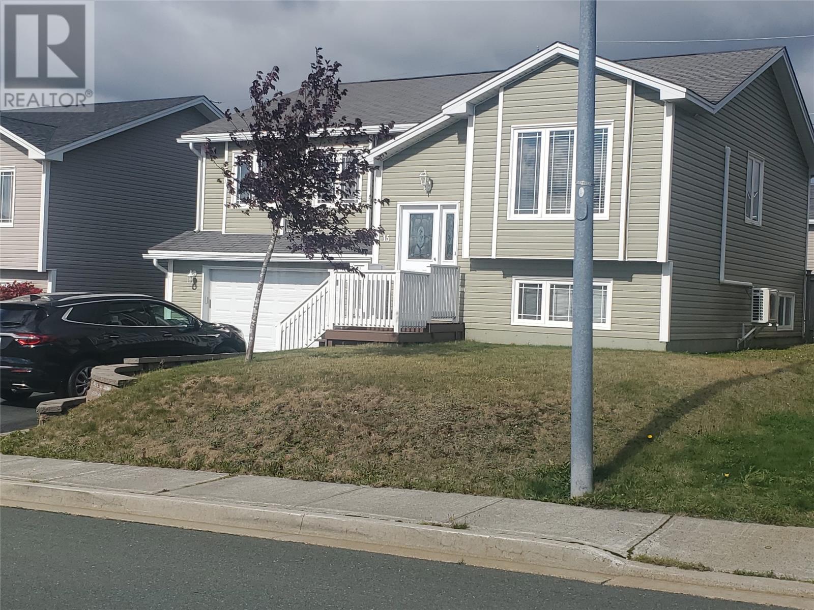 15 Brodie St, Mount Pearl, NL A1N 0B3