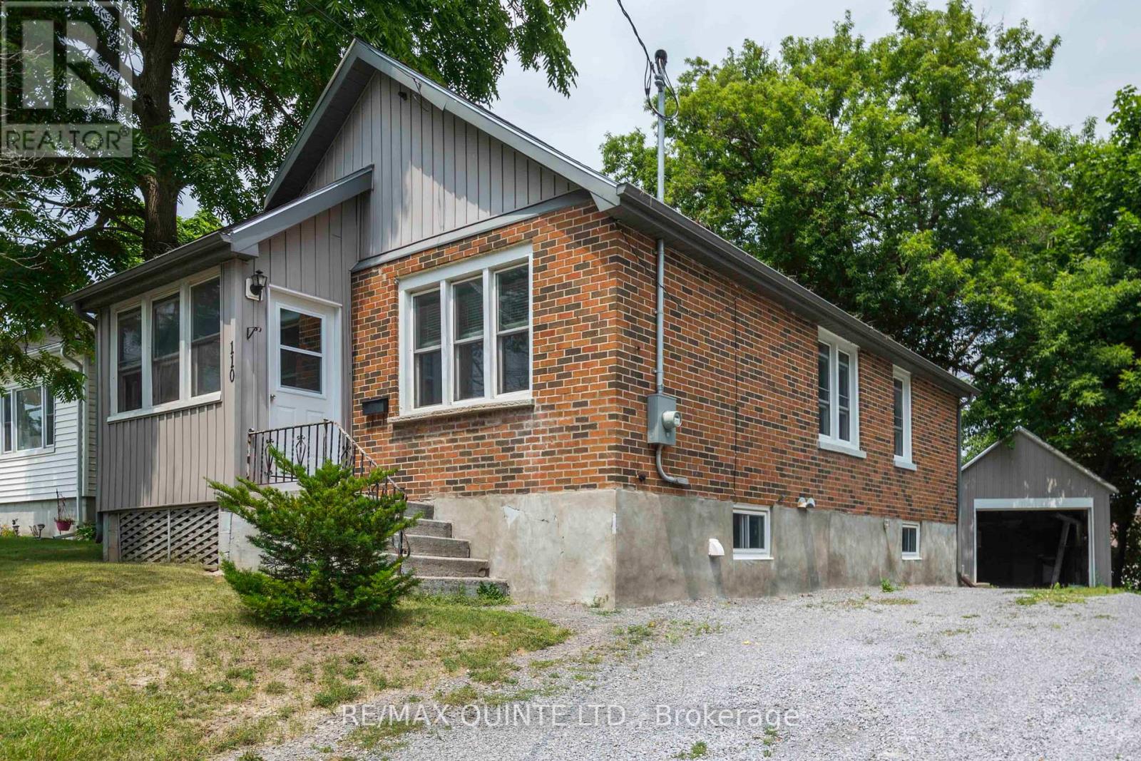 110 Moira St W, Belleville, ON K8P 1S9