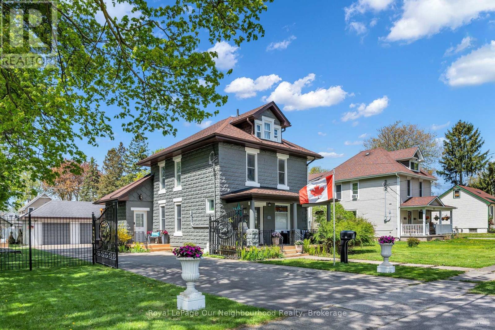 28 Ramey Ave, Port Colborne, ON L3K 2L3