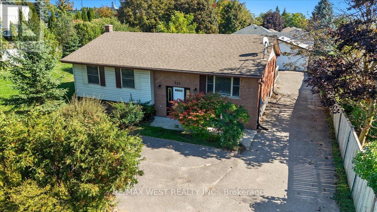 816 Brealey Dr Ward 1 Dr, Peterborough, ON K9K 2M8