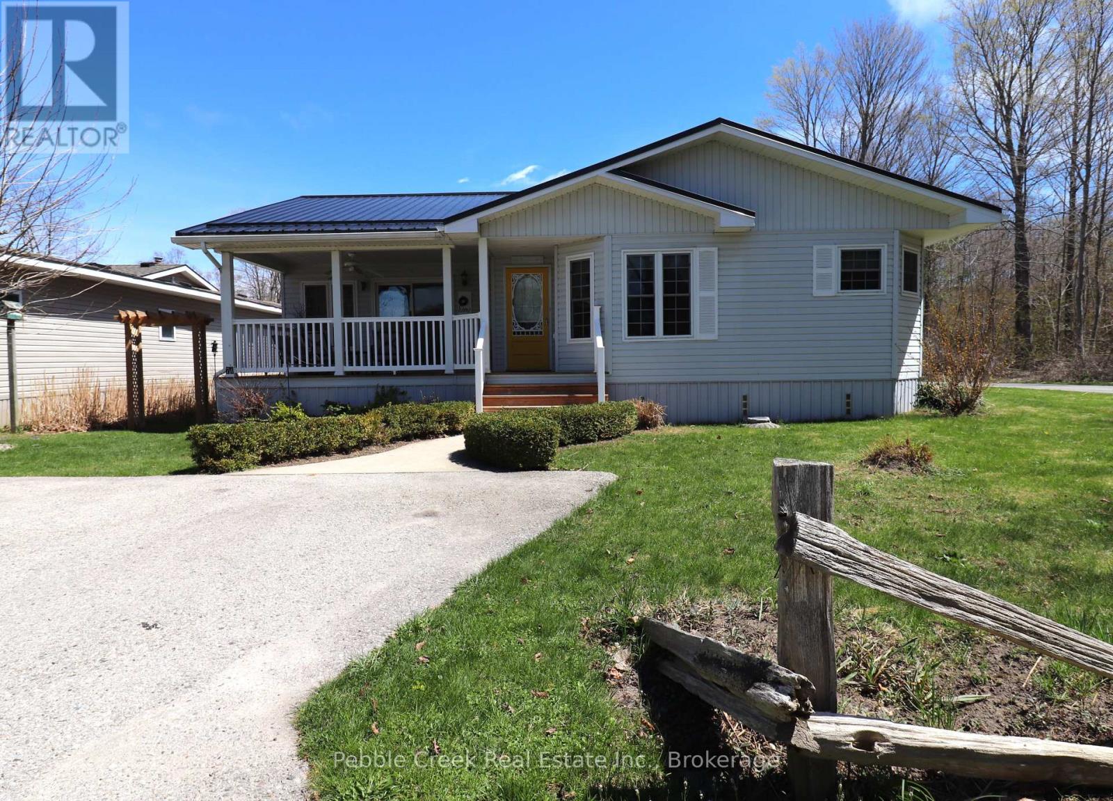 74 Iroquois Ln, Ashfield-Colborne-Wawanosh, ON N7A 3Y2