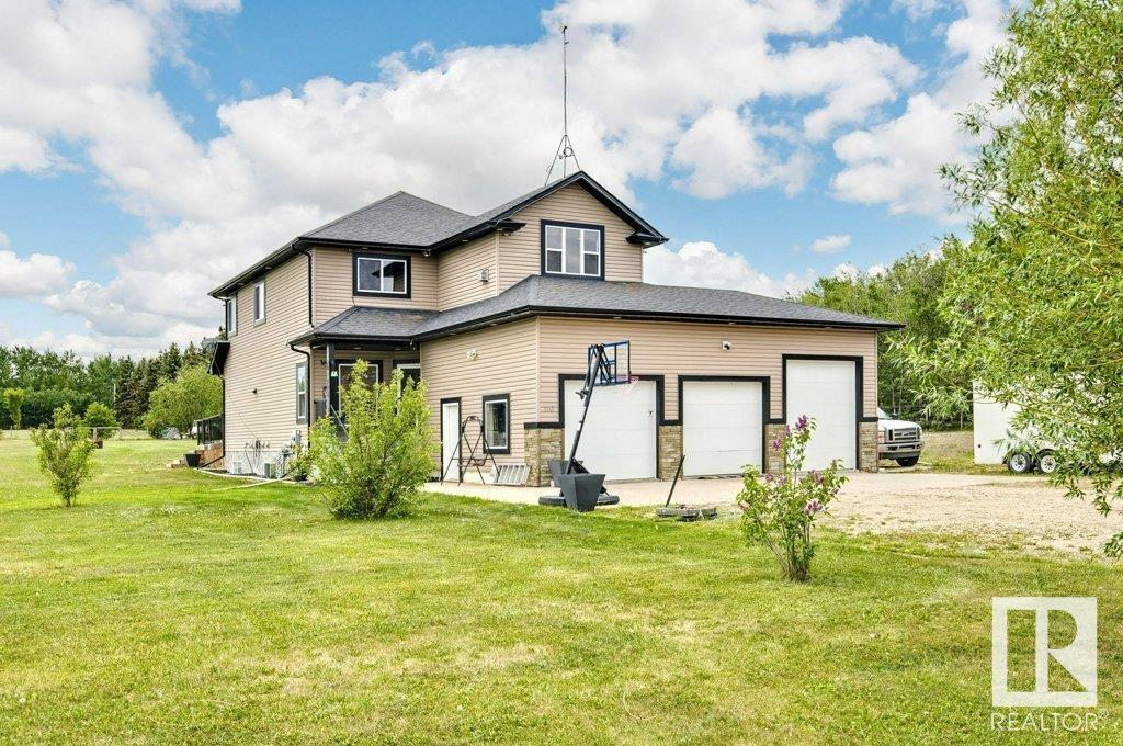 51022 Range Road 221 Unit 110, Rural Strathcona County, AB T8E 1G8