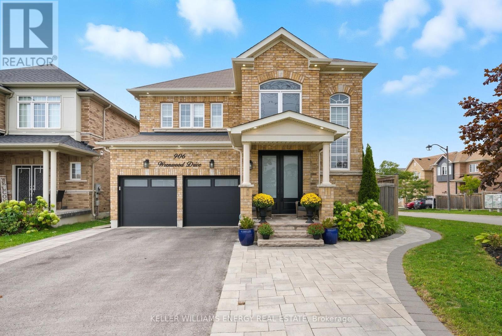 906 Wrenwood Dr, Oshawa, ON L1K 0Y1