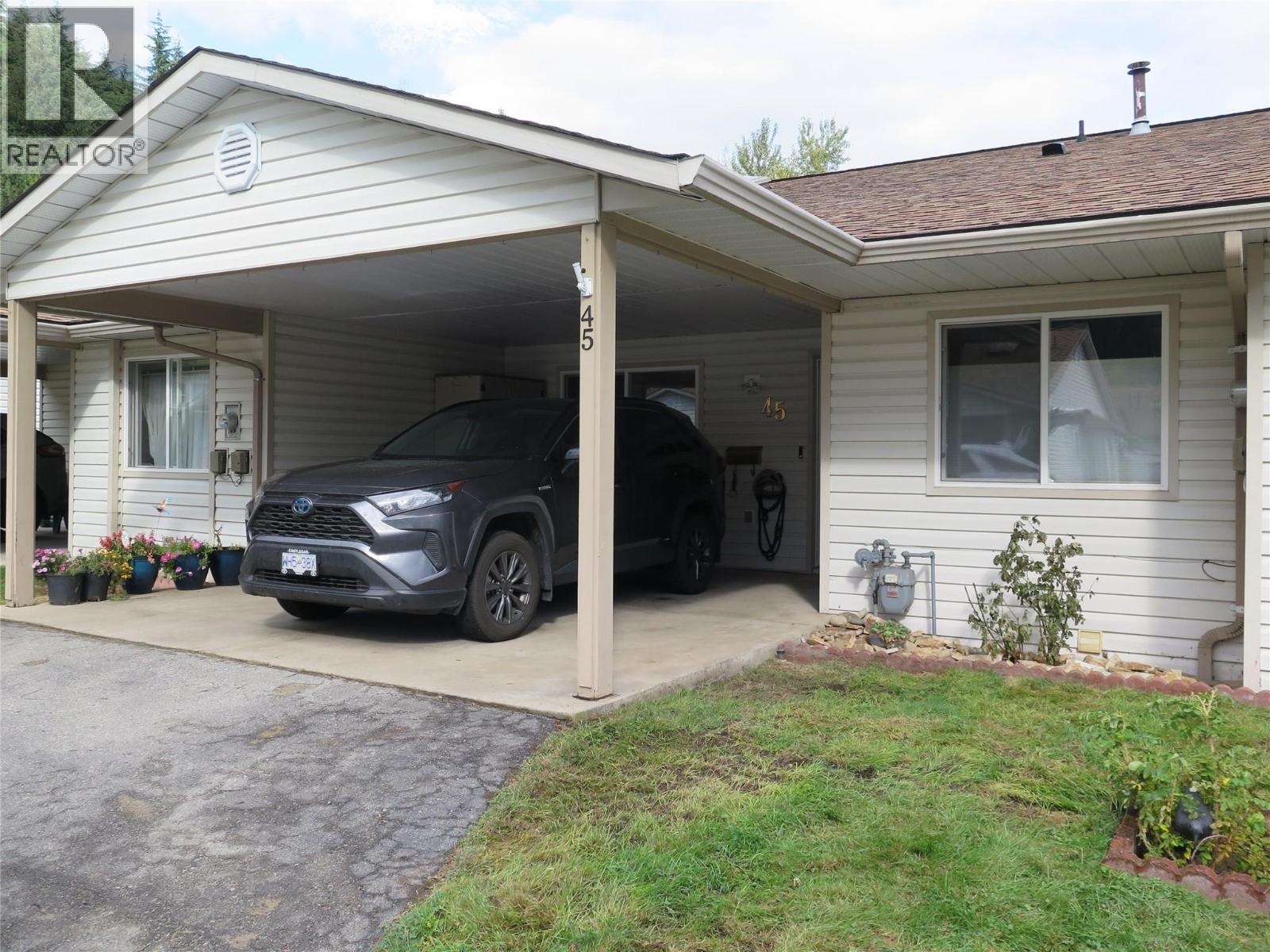 2210 Columbia Avenue Unit 45, Castlegar, BC V1N 2X1